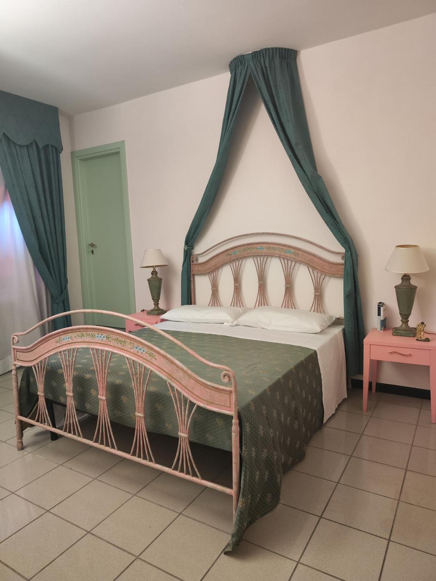 Dalia Appartamento Turistico Castrovillari Buitenkant foto